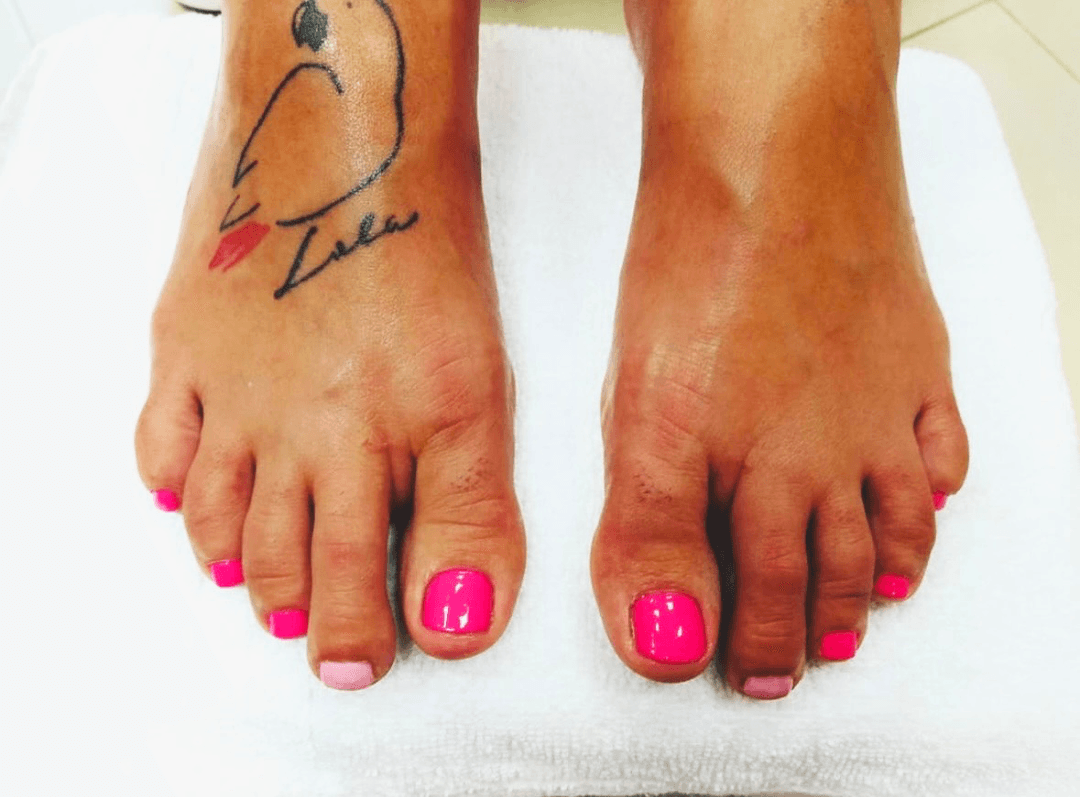 Kombinovaná pedikúra s komplexní péčí o nohy